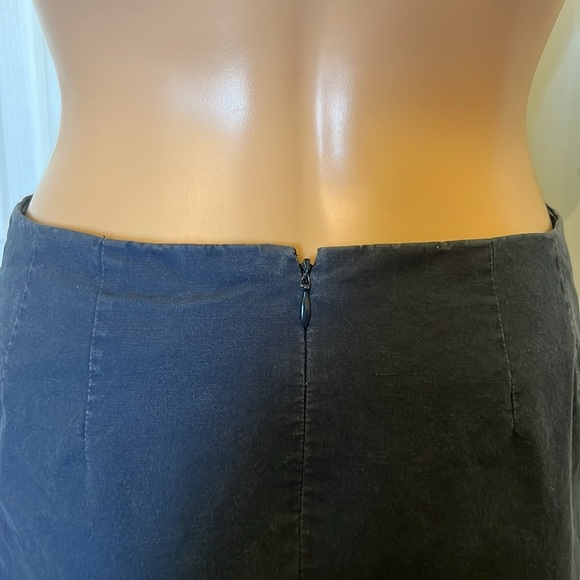 Gap navy blue lined  miniskirt sz 6 - Picture 3 of 4